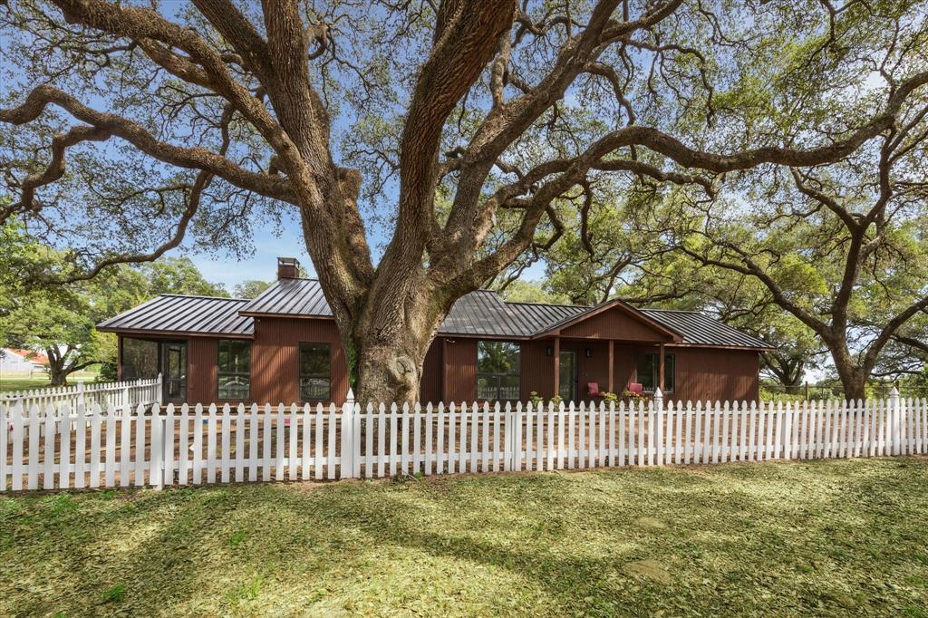 3834 Fm 949 Highway, Cat Spring, Texas image 8