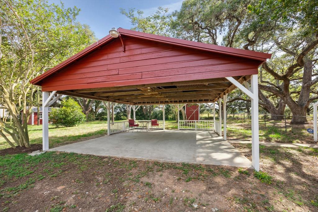 3834 Fm 949 Highway, Cat Spring, Texas image 44