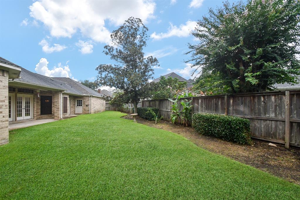 1802 Thompson Crossing Drive, Richmond, Texas image 46