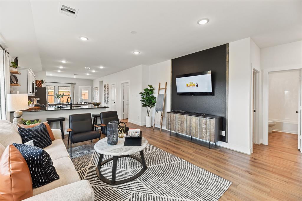 19336 Poppy Village Circle