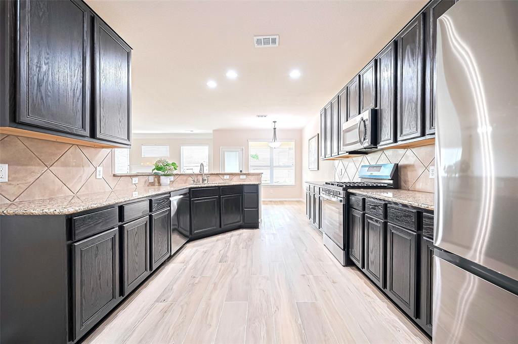 18827 Waverly Springs Lane, Cypress, Texas image 22
