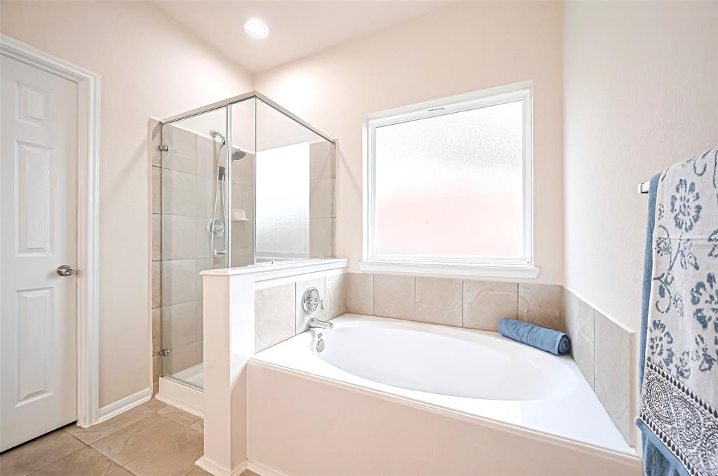 18827 Waverly Springs Lane, Cypress, Texas image 27