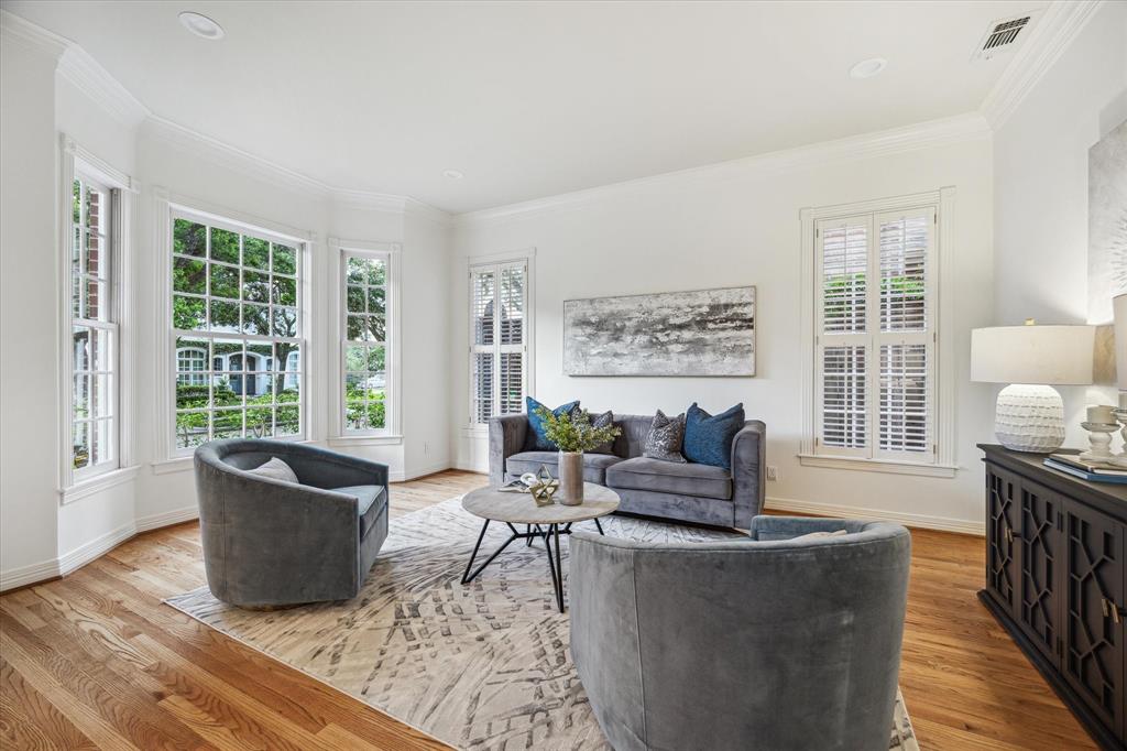2707 Barbara Lane