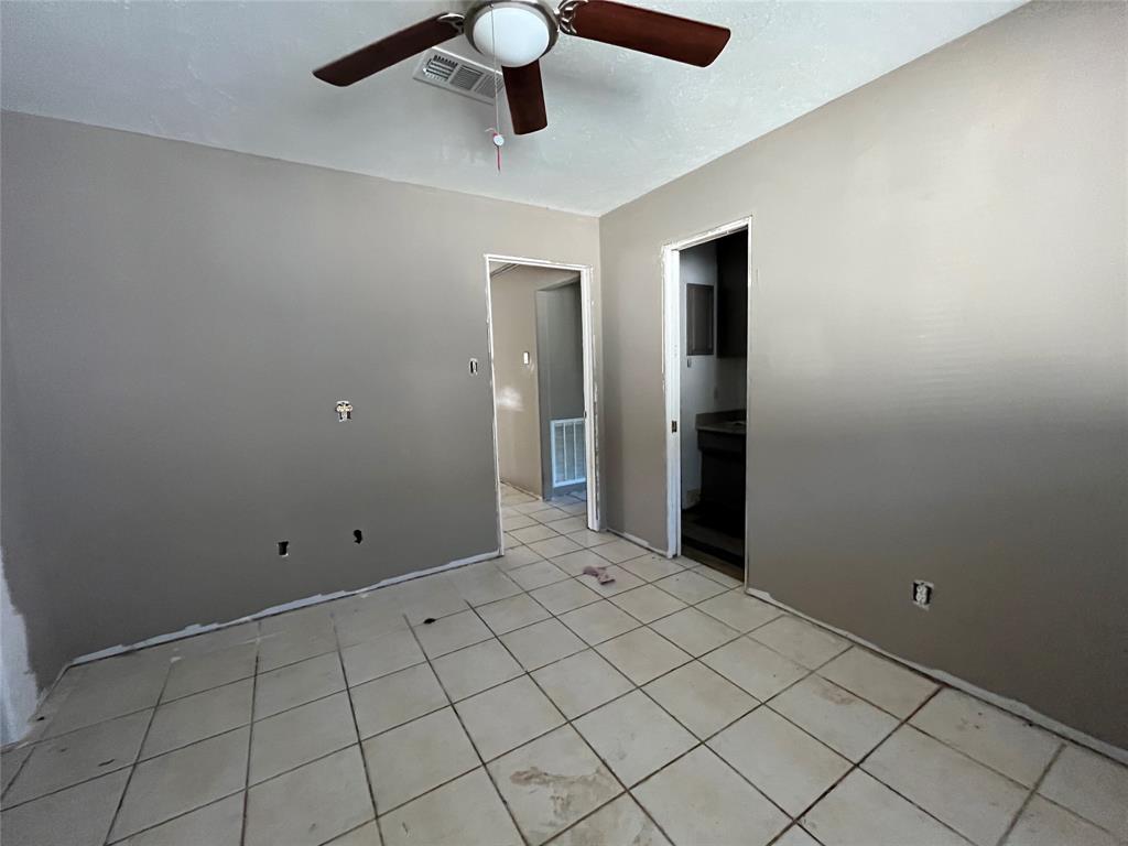 11414 Kirkwyn Drive, Houston, Texas image 10