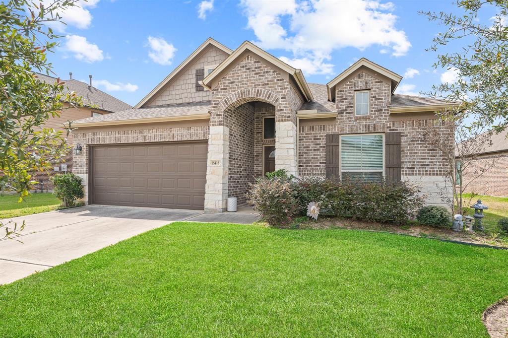 18418 Gardens End Lane, Houston, Texas image 1