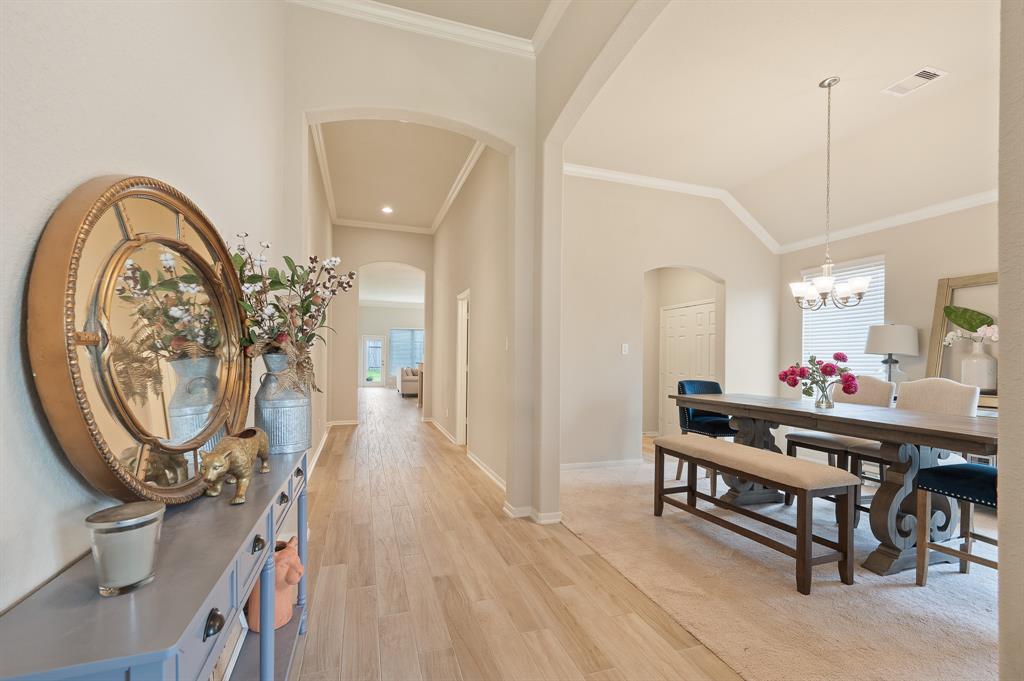 18418 Gardens End Lane