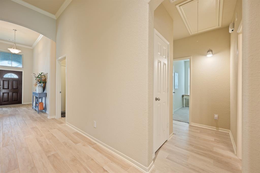 18418 Gardens End Lane, Houston, Texas image 12