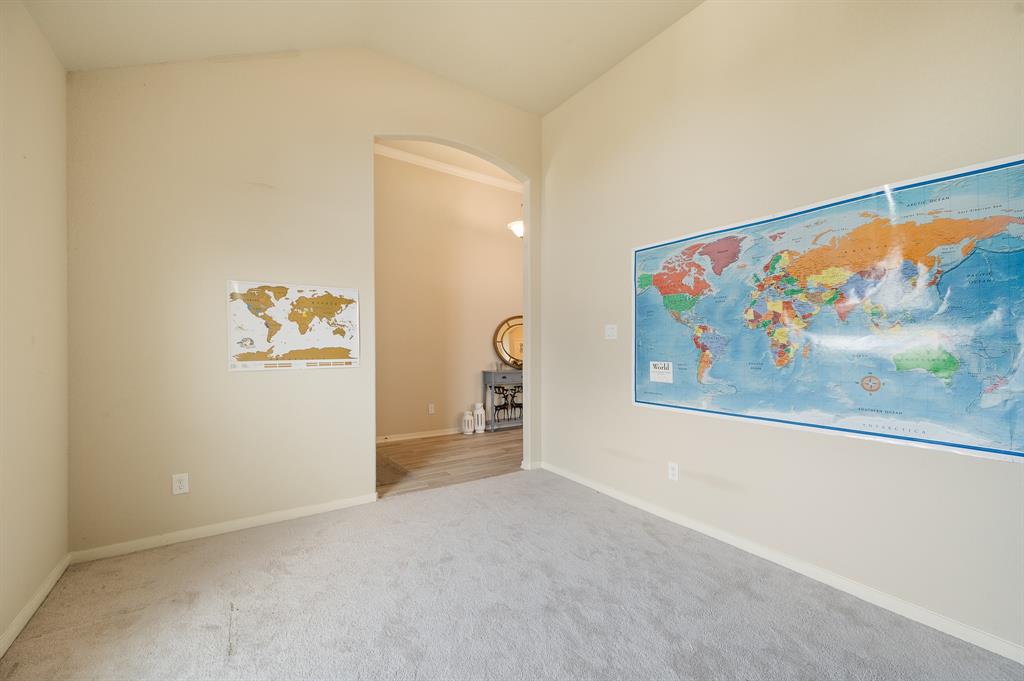 18418 Gardens End Lane, Houston, Texas image 7