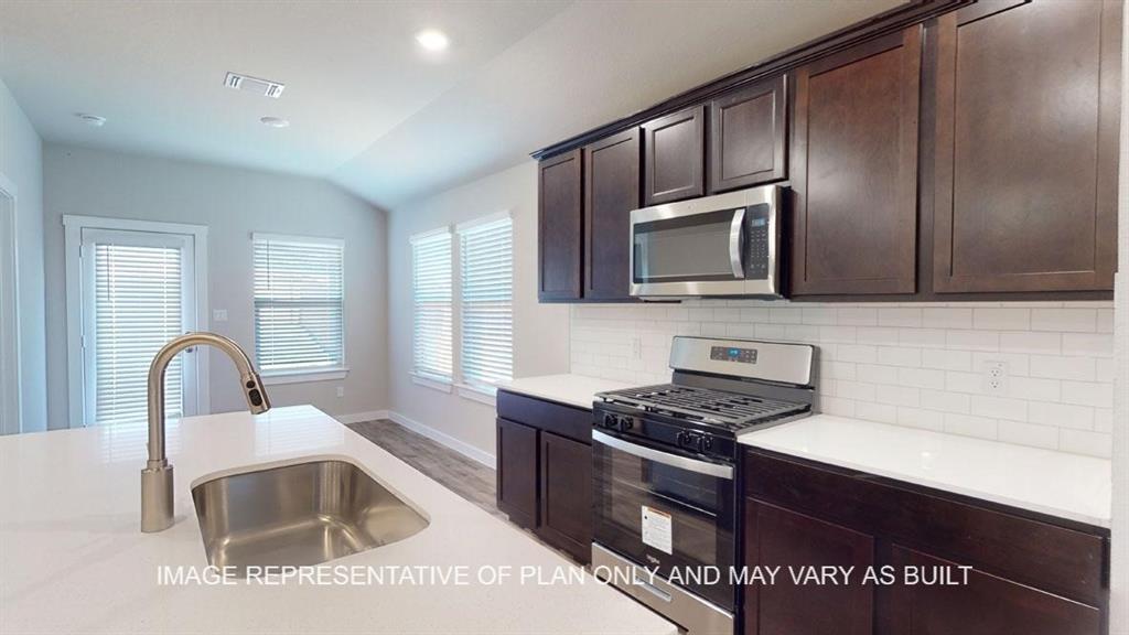 5640 Wood Duck Drive, Orange, Texas image 10