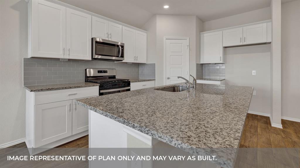 5640 Wood Duck Drive, Orange, Texas image 2