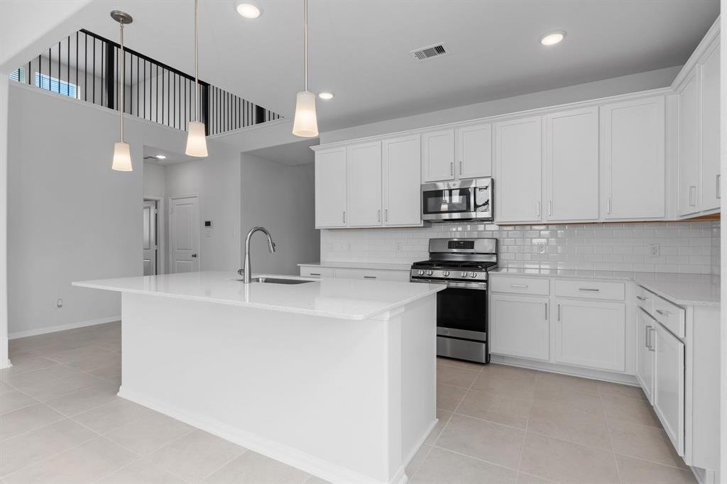632 Canadian Trail, Dayton, Texas image 12