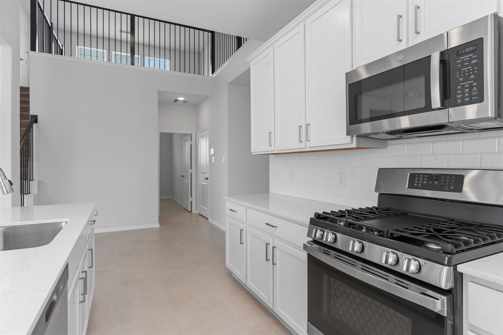 632 Canadian Trail, Dayton, Texas image 16