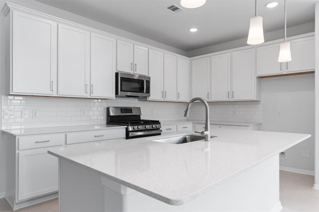 632 Canadian Trail, Dayton, Texas image 14