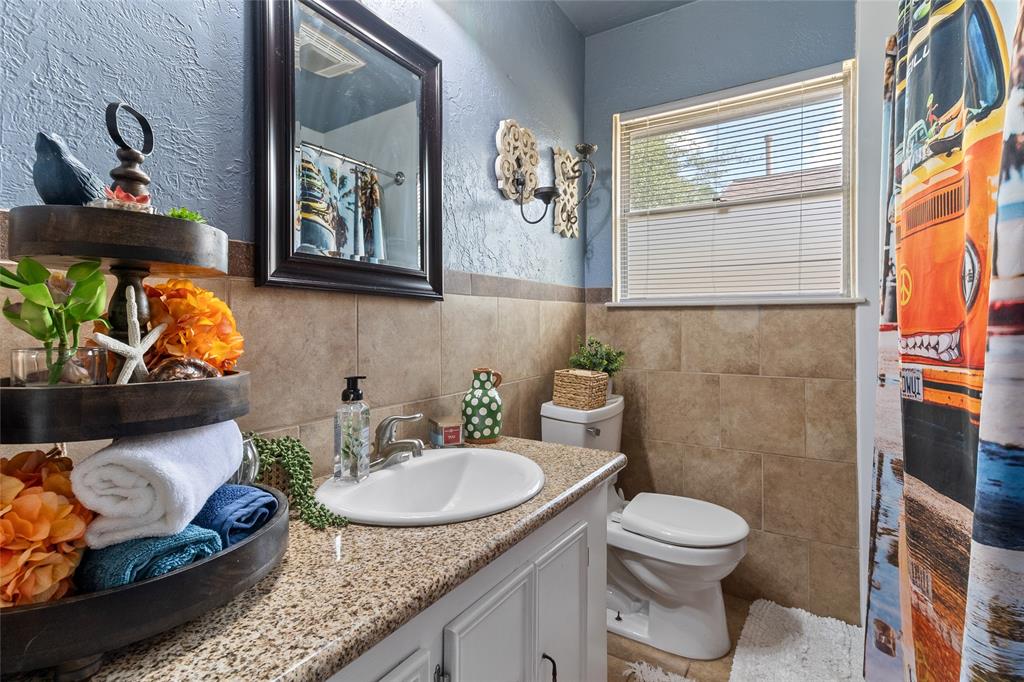 315 Cypress Street, Lake Jackson, Texas image 14