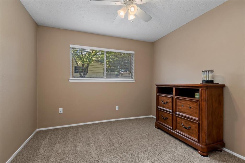 5814 Flax Bourton Street, Humble, Texas image 11