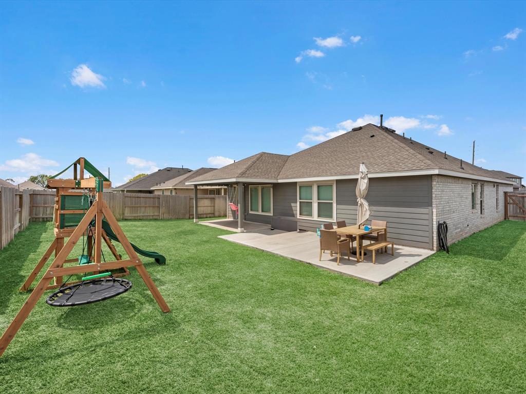 3803 Falling Moon Lane, Rosenberg, Texas image 20