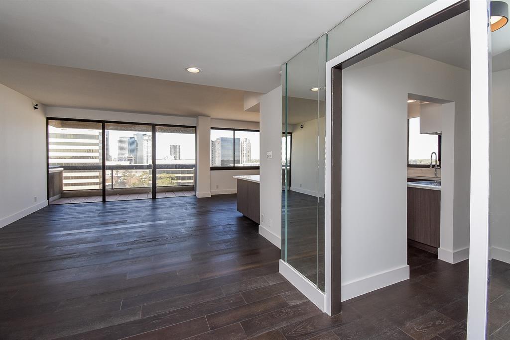 49 Briar Hollow Lane #1106, Houston, Texas image 7