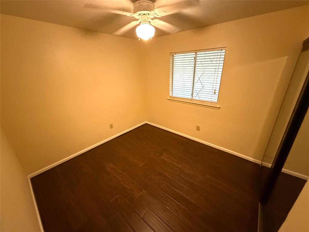 2319 Colleen Drive, Pearland, Texas image 24