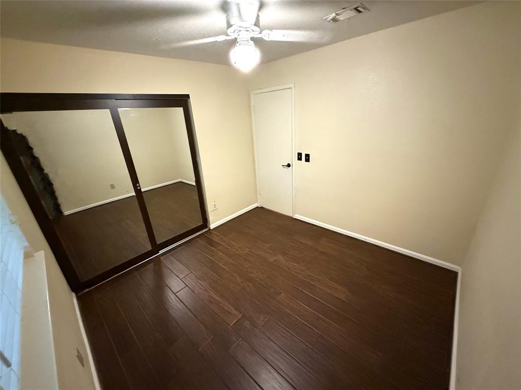 2319 Colleen Drive, Pearland, Texas image 25