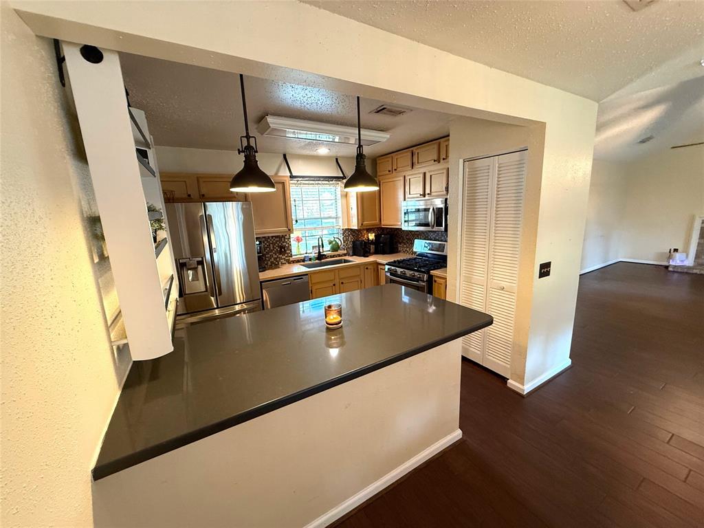 2319 Colleen Drive, Pearland, Texas image 10
