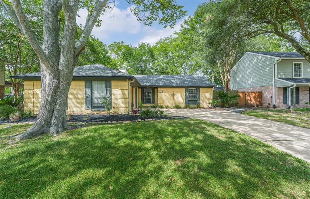2319 Colleen Drive, Pearland, Texas image 38