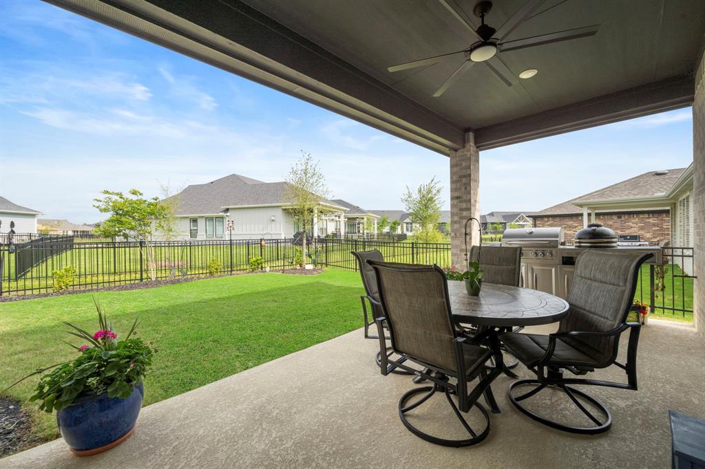 14886 Shavers Drive, Willis, Texas image 32