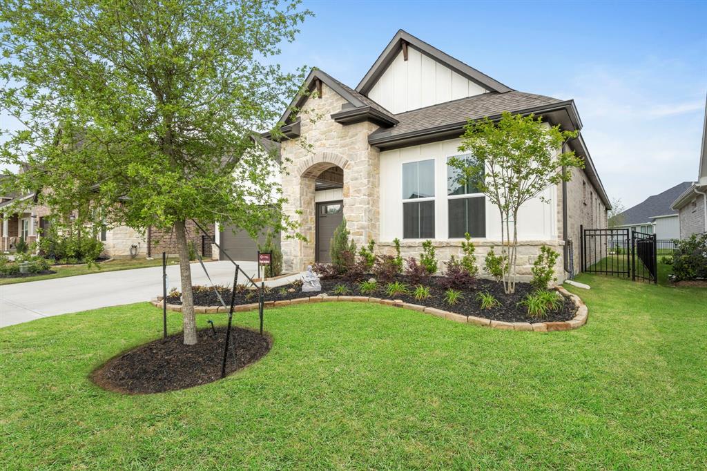 14886 Shavers Drive, Willis, Texas image 4
