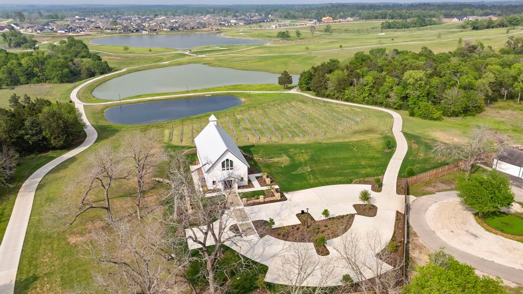 14886 Shavers Drive, Willis, Texas image 43