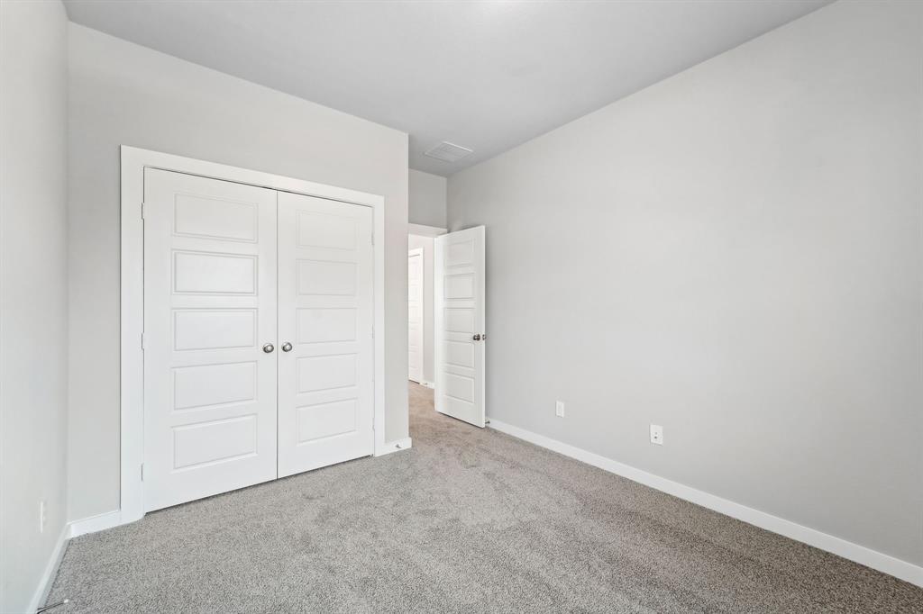 10009 Rustic Charm Street, Houston, Texas image 18