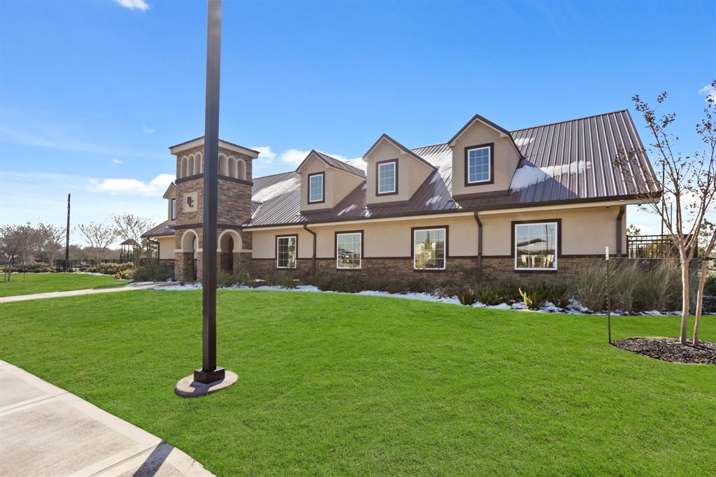 5010 Trembling Aspen Lane, Rosenberg, Texas image 32