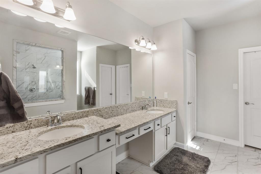 5010 Trembling Aspen Lane, Rosenberg, Texas image 17