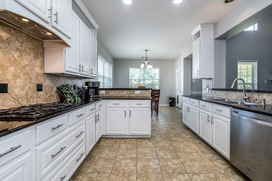 27134 Windy Grove Lane, Cypress, Texas image 14