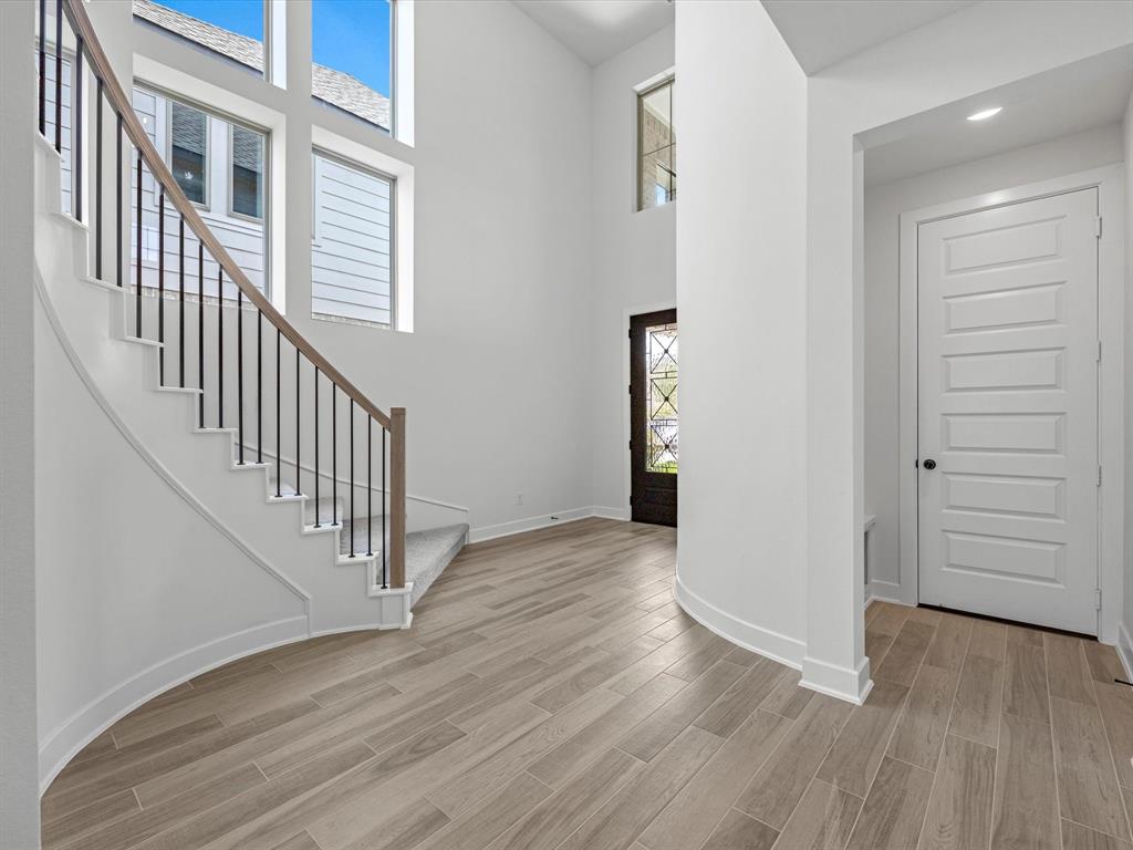 10803 Starry Farm Way