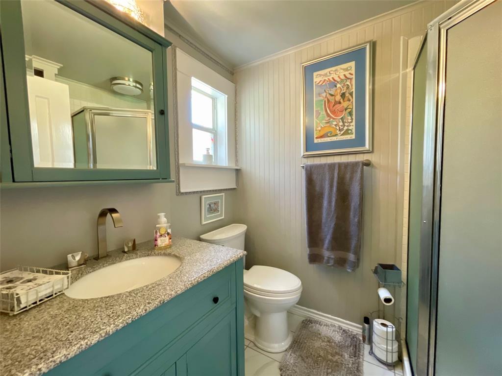 919 E Houston Avenue, Crockett, Texas image 30