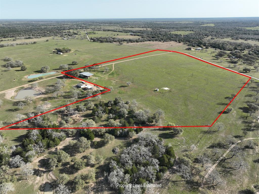 225 Private Road 4007, Hallettsville, Texas image 1
