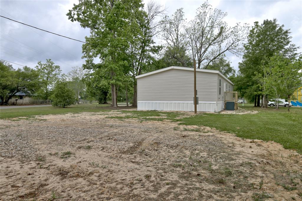 1600 Ross Avenue, Cleveland, Texas image 26