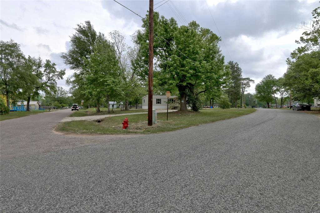 1600 Ross Avenue, Cleveland, Texas image 4