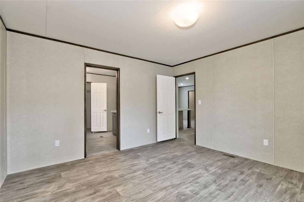 1600 Ross Avenue, Cleveland, Texas image 21