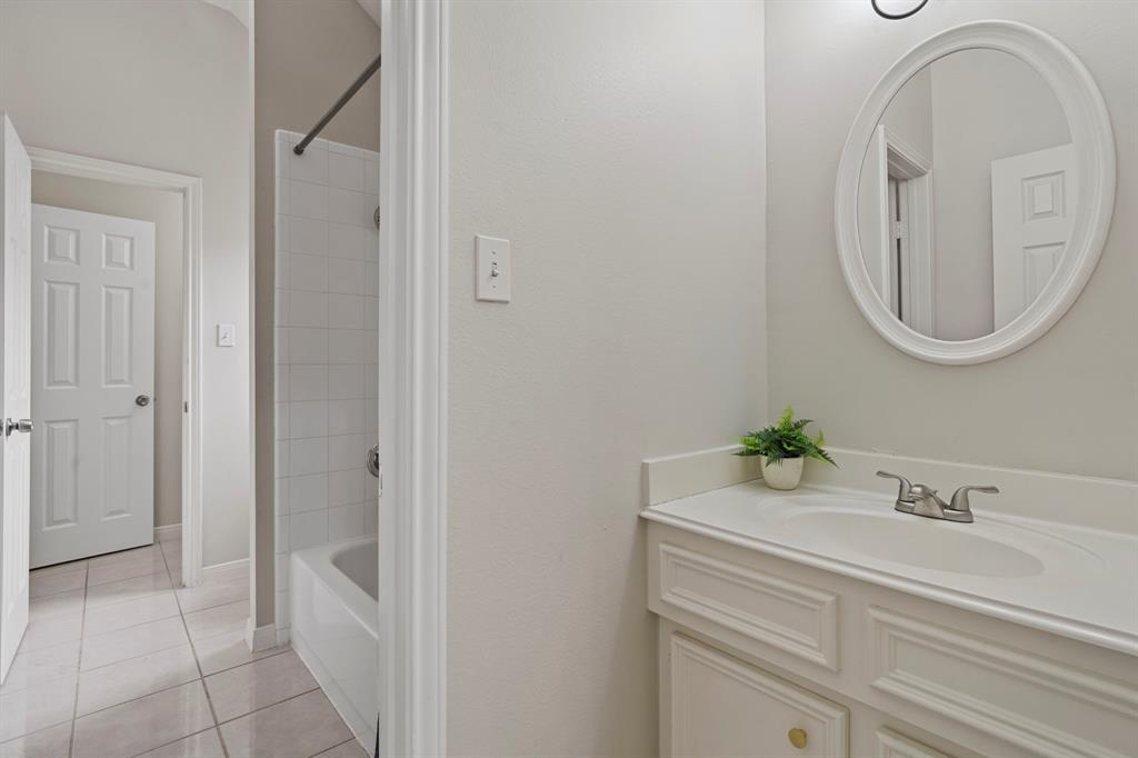 3227 Ivy Mill Lane, Missouri City, Texas image 35