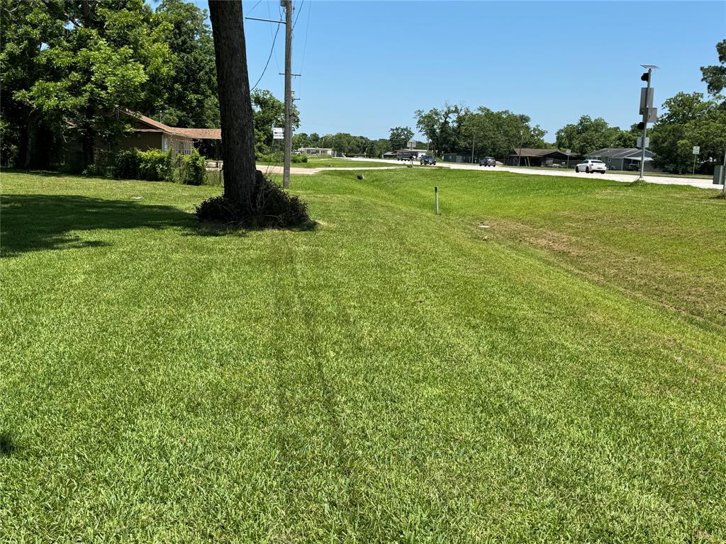 501 Burnett Street, Brazoria, Texas image 6