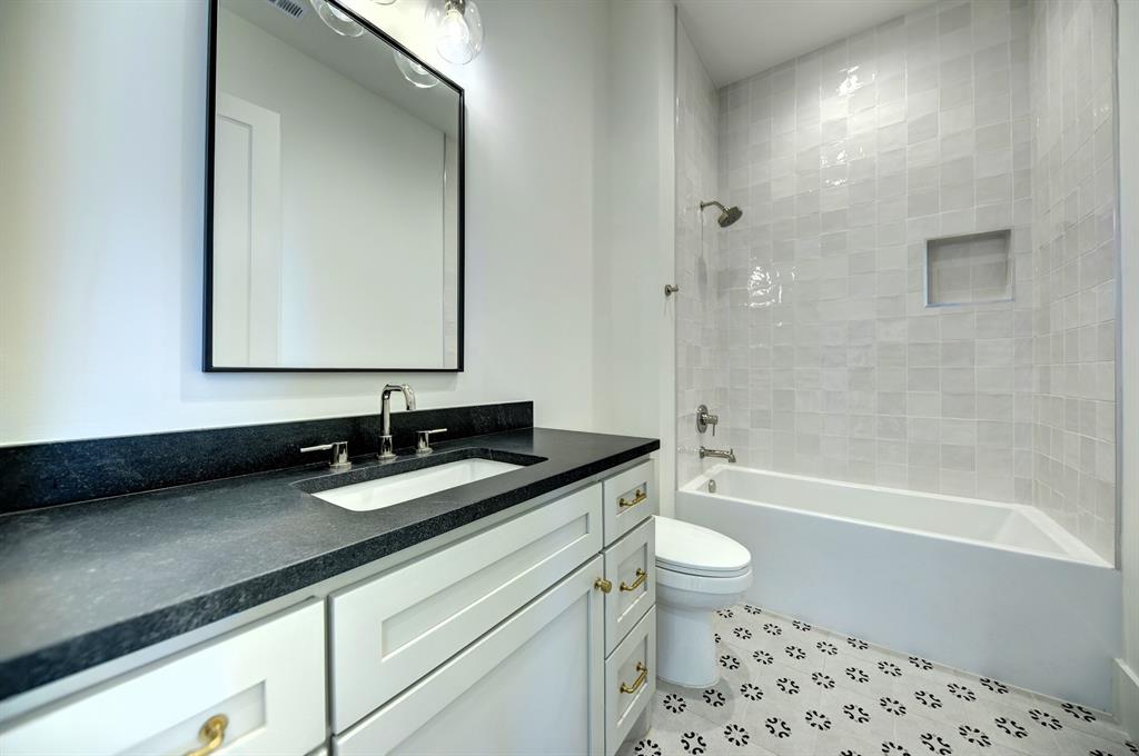 10726 Sunshine Court, Chappell Hill, Texas image 37