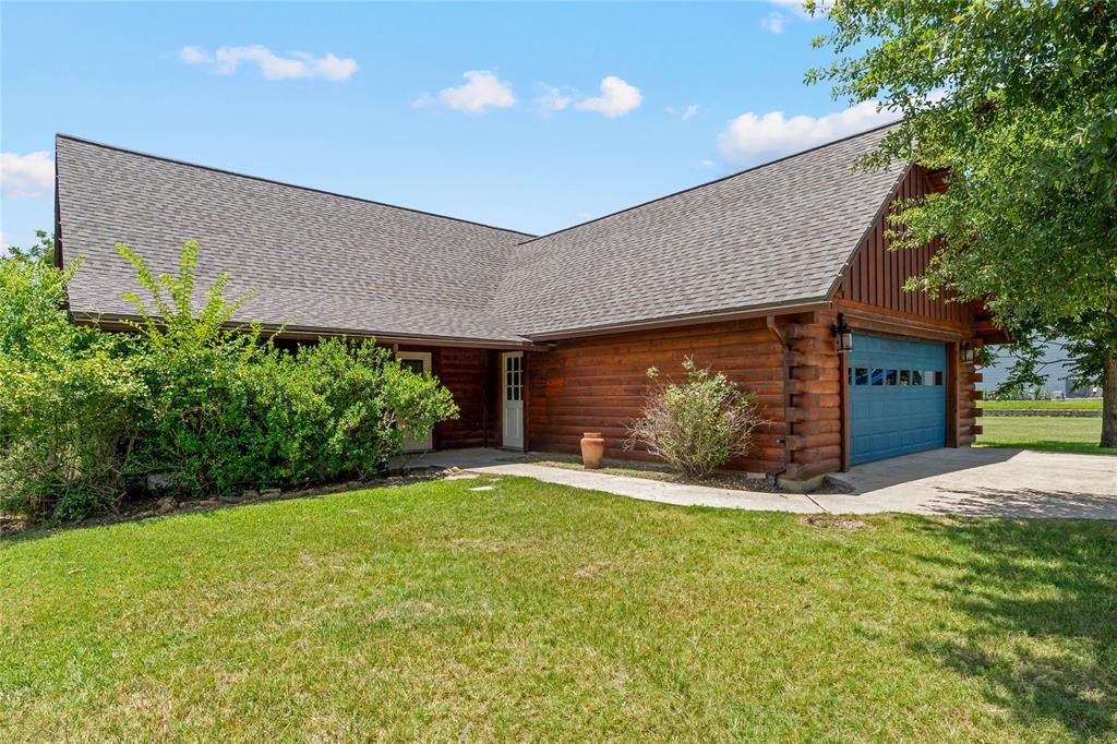 42 Wildwood Lake Drive