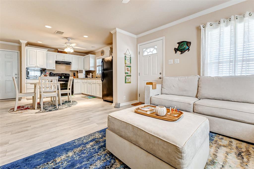 965 Mary Lynn, Crystal Beach, Texas image 29