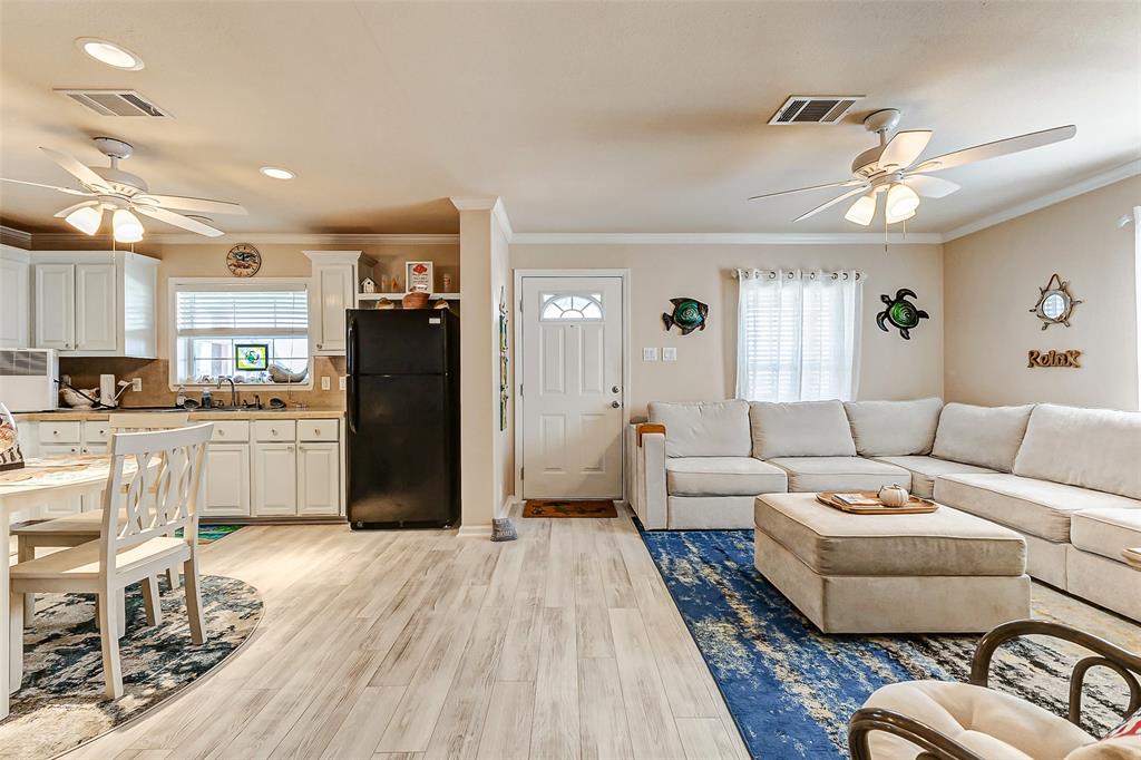 965 Mary Lynn, Crystal Beach, Texas image 21