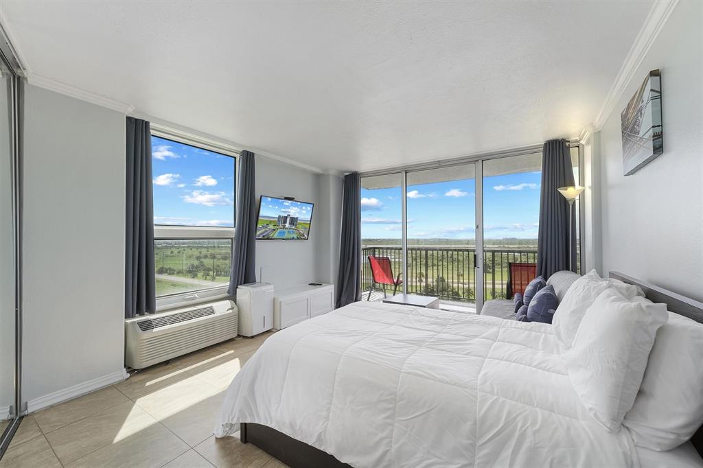 415 E Beach Drive #701-702, Galveston, Texas image 10