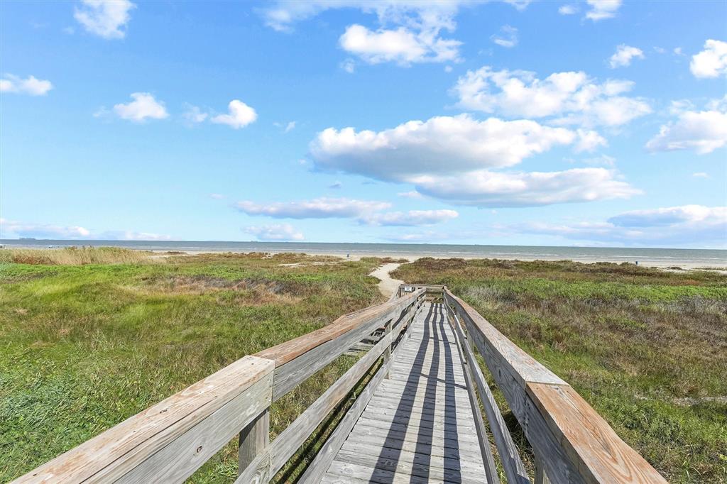 415 E Beach Drive #701-702, Galveston, Texas image 21