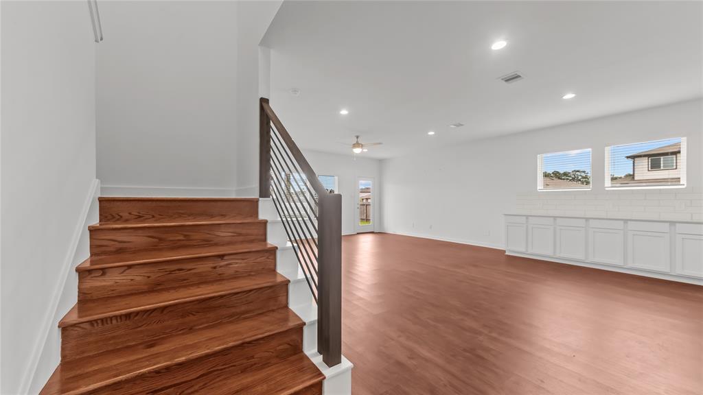 14304 Sweet Meadow Trail, Conroe, Texas image 18