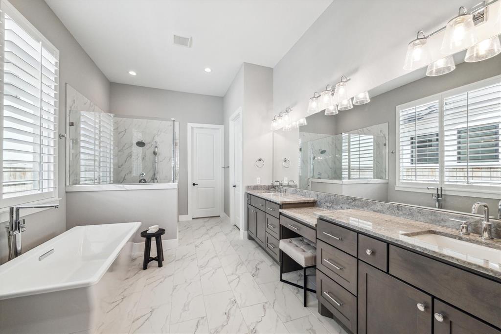 10135 Regatta Shore Drive, Missouri City, Texas image 19