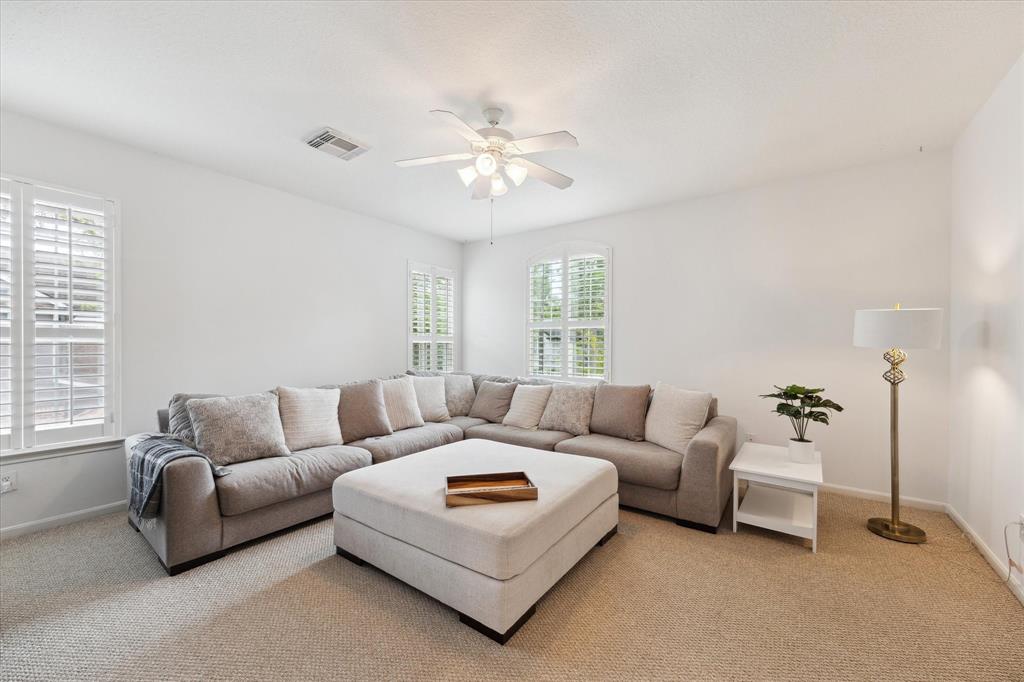 78 S Longsford Circle, The Woodlands, Texas image 22