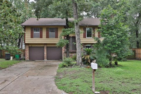 Single Family Residence in Houston TX 2247 Oak Shores Drive.jpg